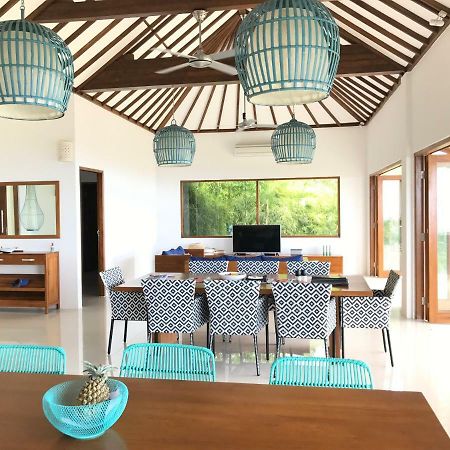 Villa Putih โลวินา ภายนอก รูปภาพ