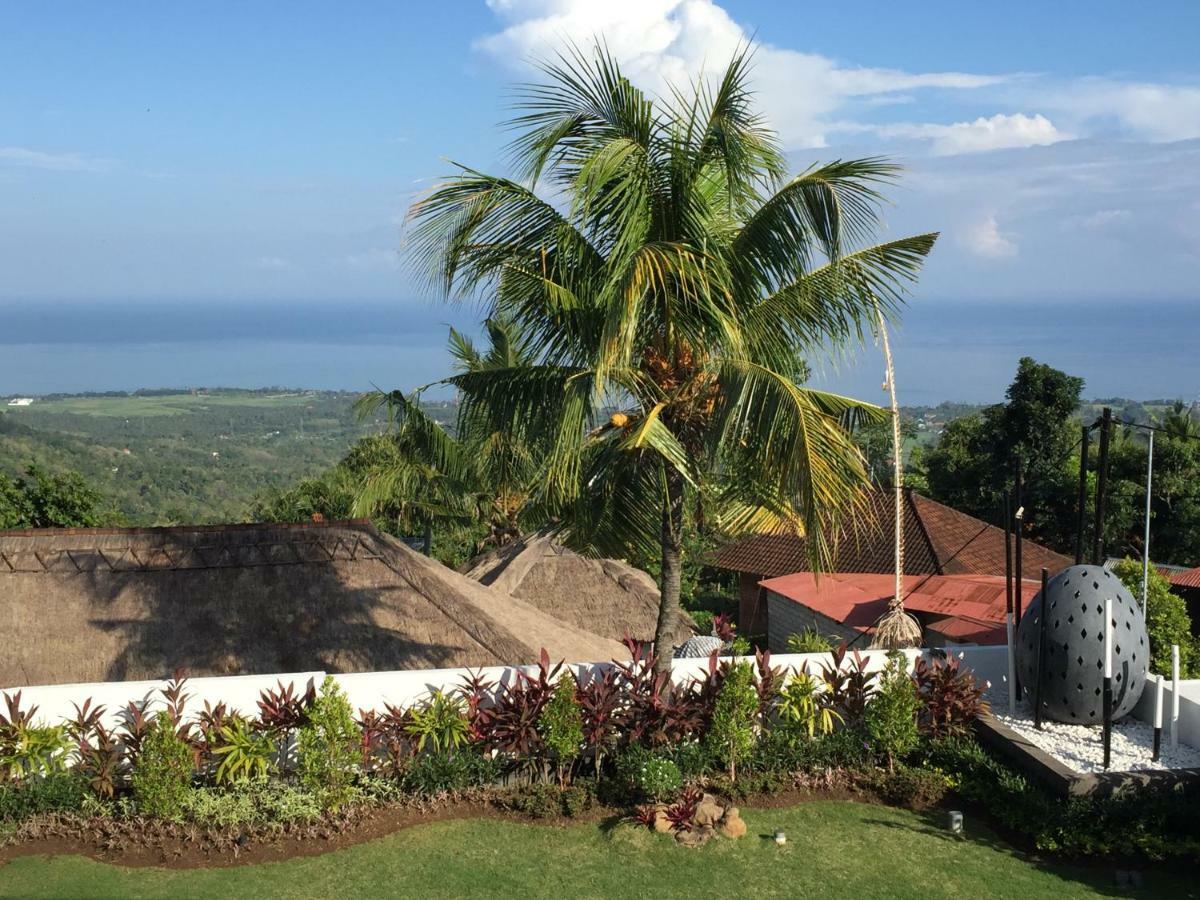 Villa Putih โลวินา ภายนอก รูปภาพ