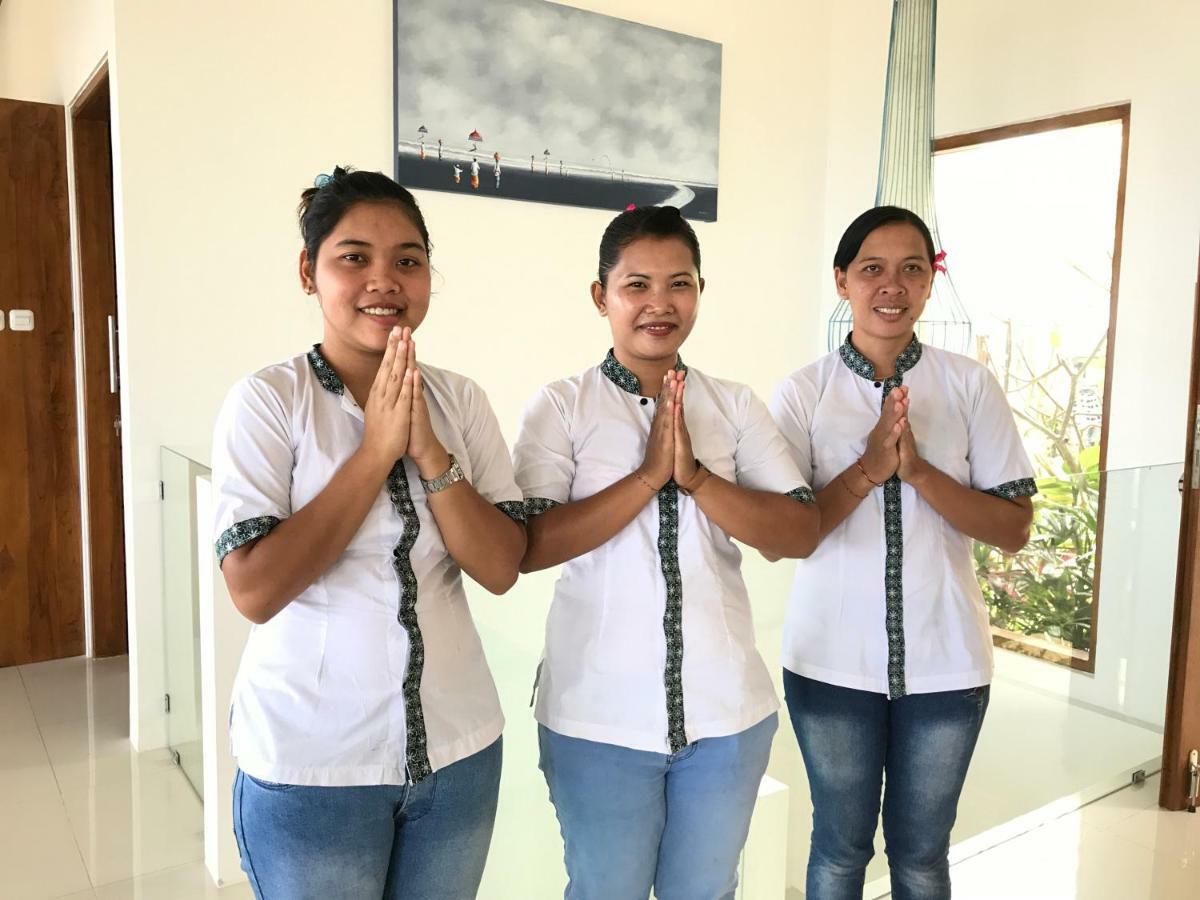 Villa Putih โลวินา ภายนอก รูปภาพ